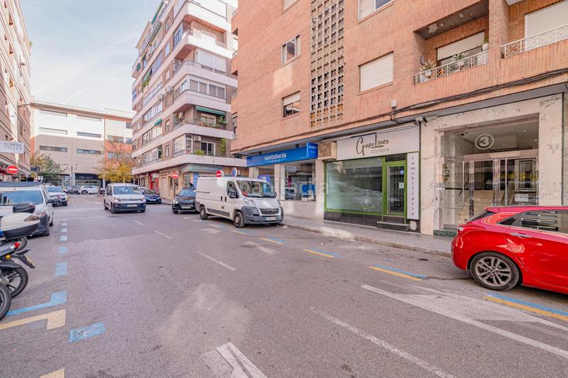 Foto d89b7e95-79a9-4e2d-8c83-fcbe68b0f2a4. Alquiler local comercial local en el centro . en Camino de Ronda Granada