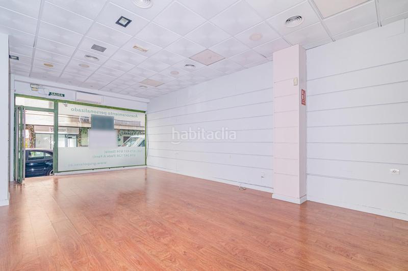 Foto 007b3217-a39b-4bfd-aea0-2a50c54cc544. Rent business premise in Camino de Ronda Granada