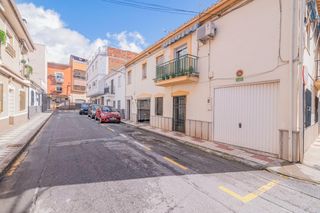 Casa  Santa margarita. Excelente oportunidad en el centro de maracena.