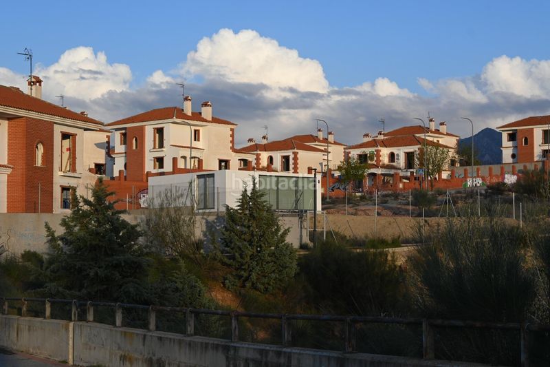 Foto 4762184f-b06c-41f5-bab5-97d6108a22e2. Terreno residenziale in calle abelia 13 in Villa de Otura