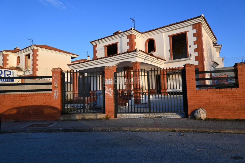 Foto a8017a1a-fce8-4ecb-a8fc-222eec634041. Terreno residenziale in calle abelia 13 in Villa de Otura
