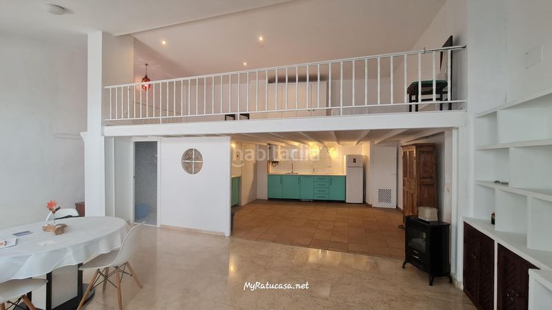 Foto c908efb2-8bc1-402d-8488-c7fb9a49d063. Loft a Centro Salobreña