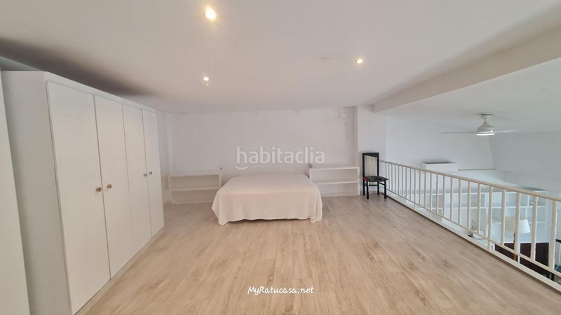 Foto e1598336-d66e-4efb-a9d0-39da1e16238a. Loft a Centro Salobreña