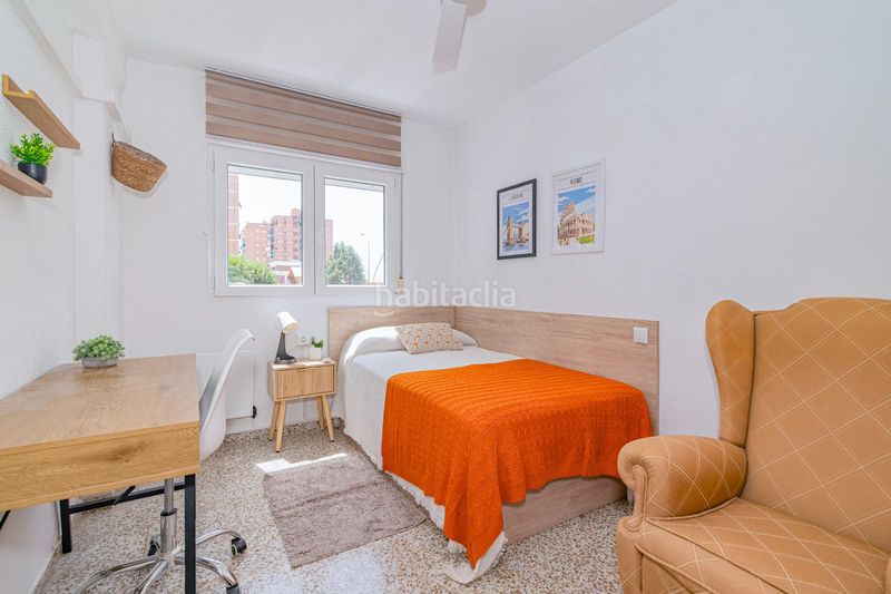 Foto 3e1121a4-5bb0-4f9a-b6f7-131296381be0. Rent flat in Campo Verde Granada