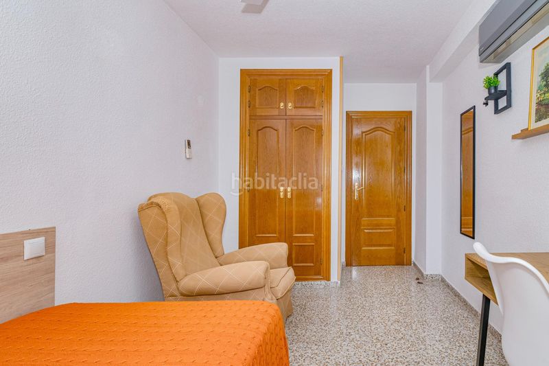 Foto 59f6fed3-0254-448f-b558-e9a76393d60e. Rent flat in Campo Verde Granada