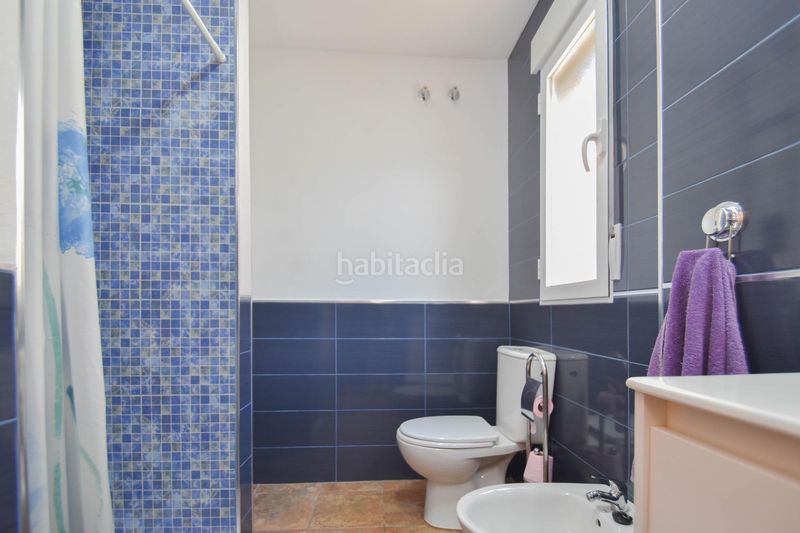 Foto f54d3224-be4f-456f-90ca-875c395baa70. Casa amb aparcament a Atarfe