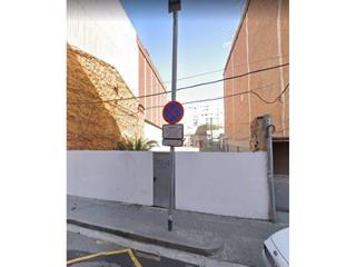 Terrain résidentiel à Milà i fontanals 39. Venta de terreno en santa coloma de gramenet