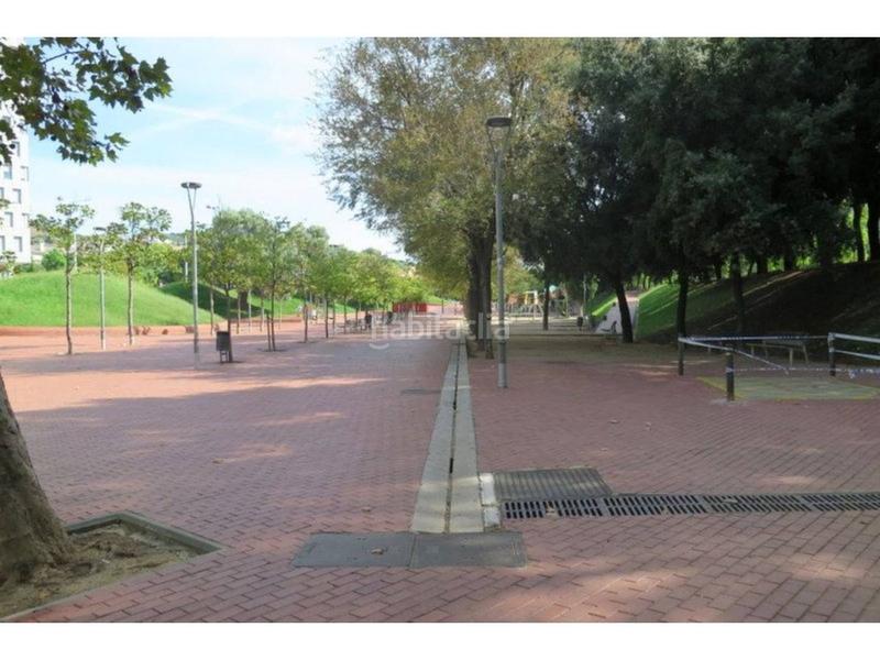 Foto 64c216a9-c7e9-4eed-8089-ded5fb339e1e. Terreno residencial venta de terreno en Riu Nord Santa Coloma de Gramenet