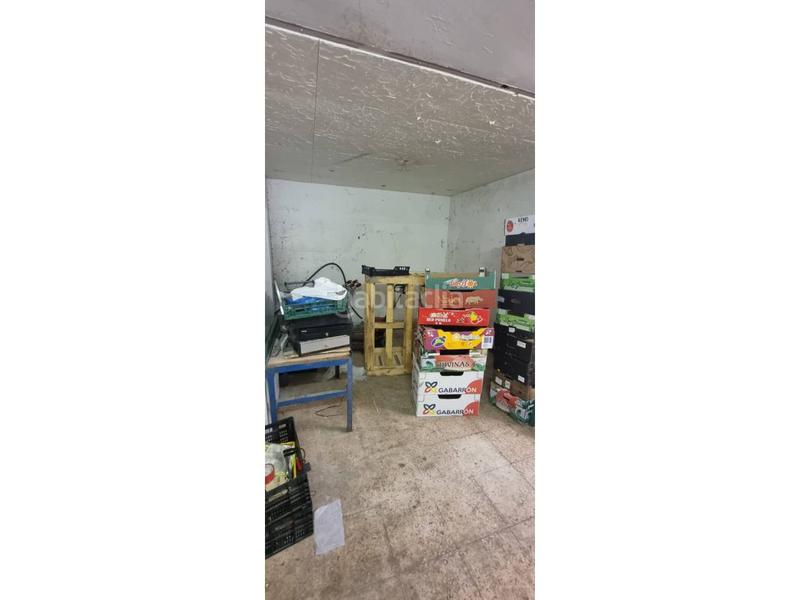 Foto 77ffab36-c5d8-4239-b9af-dfd383410a5e. Local comercial  a 1 minuto del metro Fondo en Santa Coloma de Gramenet