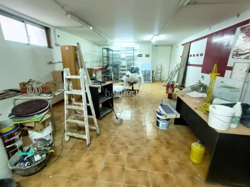 Foto 4b53ed1d-b5dd-465a-8bee-d1d651886c45. Local comercial local en venta a pie de calle en Llatí Santa Coloma de Gramenet