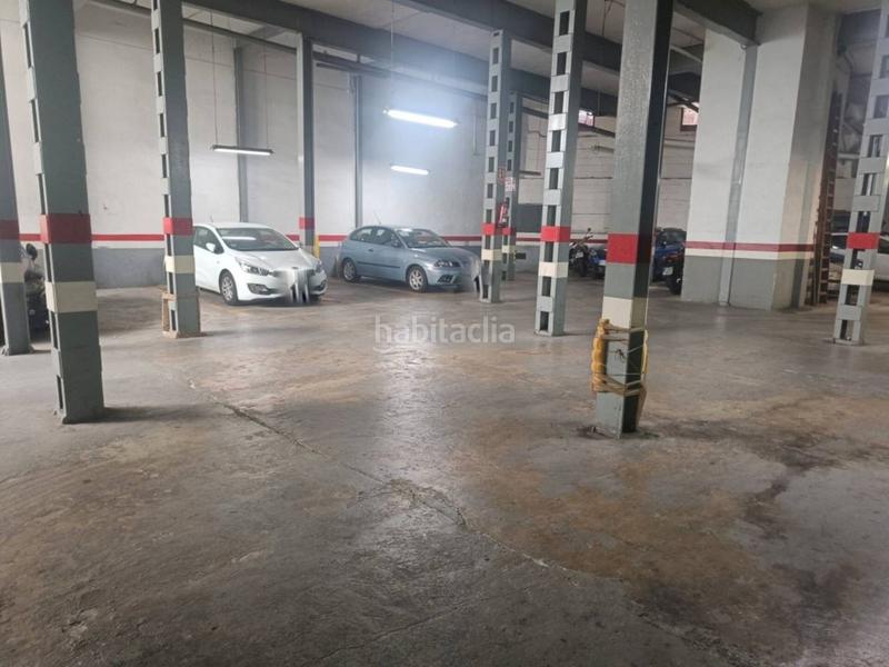 Foto 5d1e2284-0f59-4789-bcf5-ac14c5650d06. Parking coche se vende parking en centro Can Mariner increíble oportunidad ! en Santa Coloma de Gramenet