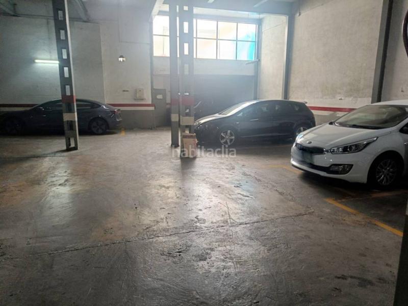 Foto 8d7d689c-81e6-4419-8e83-b1ebd256d3f6. Parking coche se vende parking en centro Can Mariner increíble oportunidad ! en Santa Coloma de Gramenet
