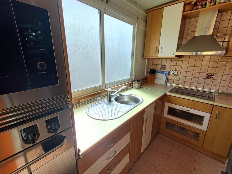 Foto 29b6a393-dadc-446e-82aa-7d9ed7d42299. Piso ático con terraza y ascensor Santa Rosa. en Santa Coloma de Gramenet