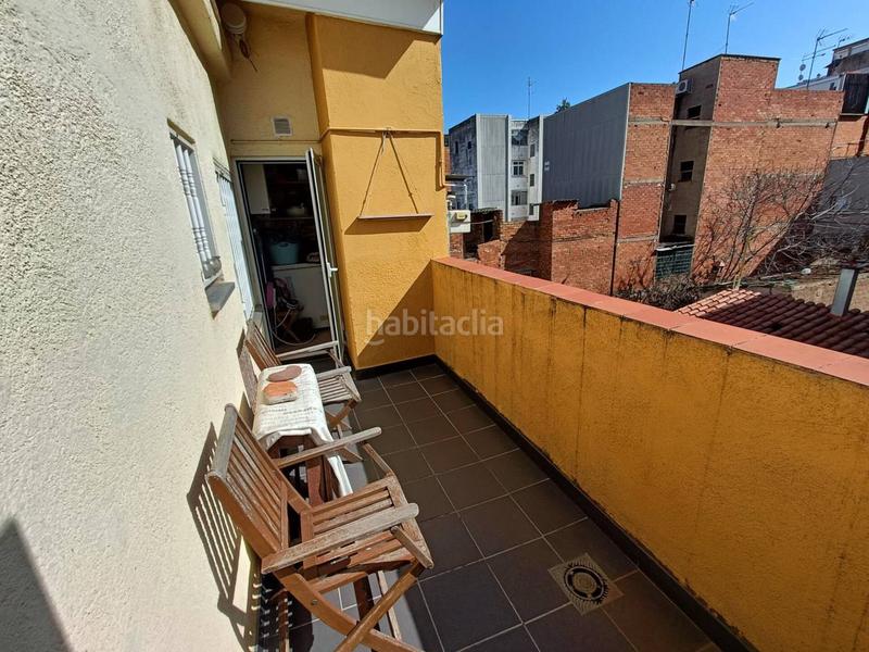 Foto d0d51d7c-8678-4f81-85db-2fb20bc8a3de. Ático  con terraza y ascensor Santa Rosa. en Santa Coloma de Gramenet