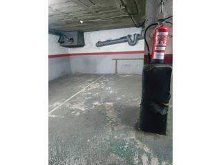Aparcament cotxe  Irlanda. Parking en venta en centre