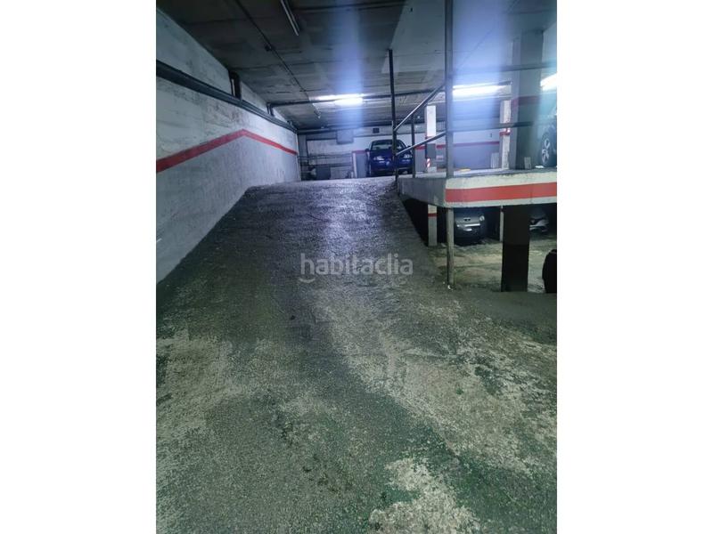 Foto dbe4c99c-b102-4864-9839-3677f2ba86f8. Parking coche parking en venta en centre en Can Mariner Santa Coloma de Gramenet