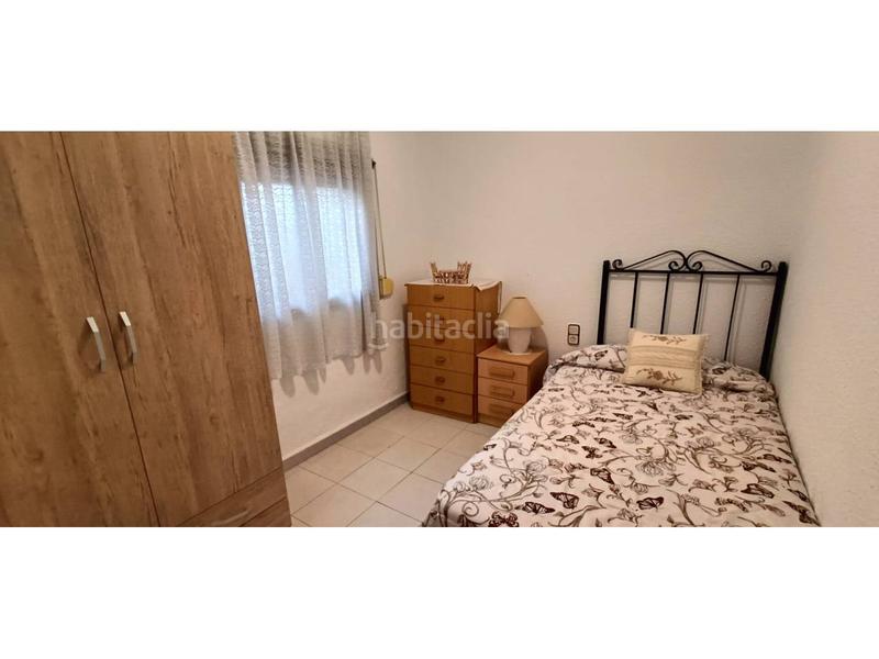 Foto 1efda200-27c6-4f0d-bf7e-c25c34081727. Casa  en singuerlin en Guinardera Santa Coloma de Gramenet