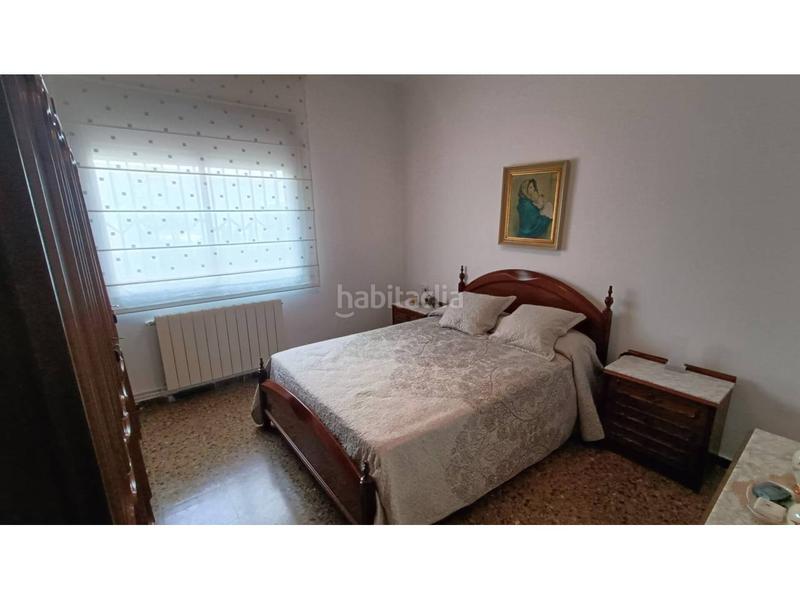 Foto eb4a82fc-1f42-4d6e-bb67-fbc1f969e3ac. Piso amplio y luminoso piso con impresionante terraza en zona residencial en Santa Coloma de Gramenet
