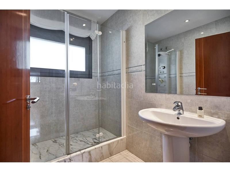 Foto 4d0fb86a-d1a2-406c-9c33-5474f06f0edb. Haus mit heizung parking pool in Mas Ram Badalona