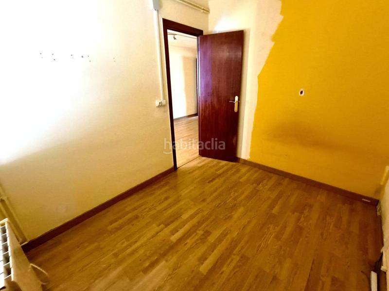 Foto 437b5af8-7513-4c4d-92ba-40eeb0646327. Piso  con gran potencial en el centro ! en Riu Sud Santa Coloma de Gramenet