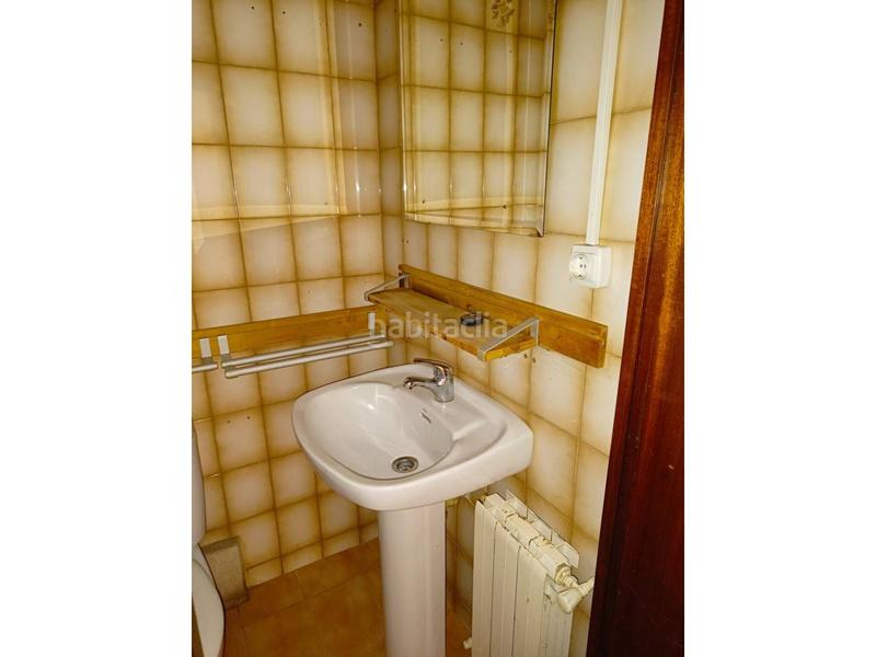 Foto dba5c433-0dbc-430e-82b8-a470e21ad73d. Piso  con gran potencial en el centro ! en Riu Sud Santa Coloma de Gramenet