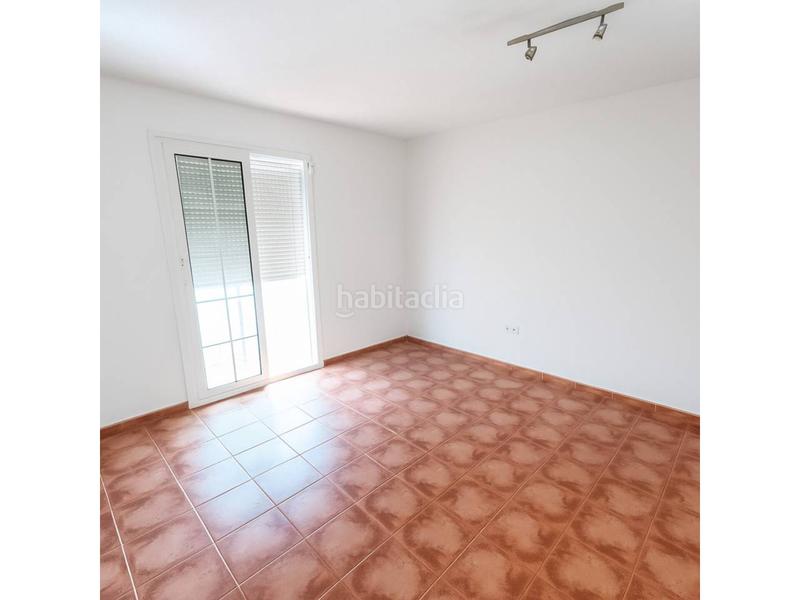 Foto 41658453-960a-4f9c-9082-ef43b0297150. Piso  muy céntrico en Can Mariner Santa Coloma de Gramenet
