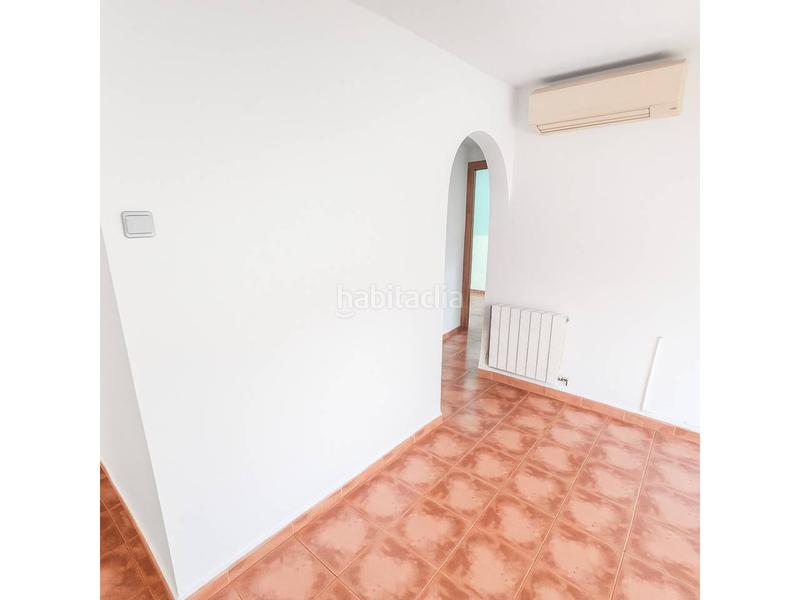 Foto e80a1b23-aa41-431d-8ecd-f1818965909f. Piso  muy céntrico en Can Mariner Santa Coloma de Gramenet