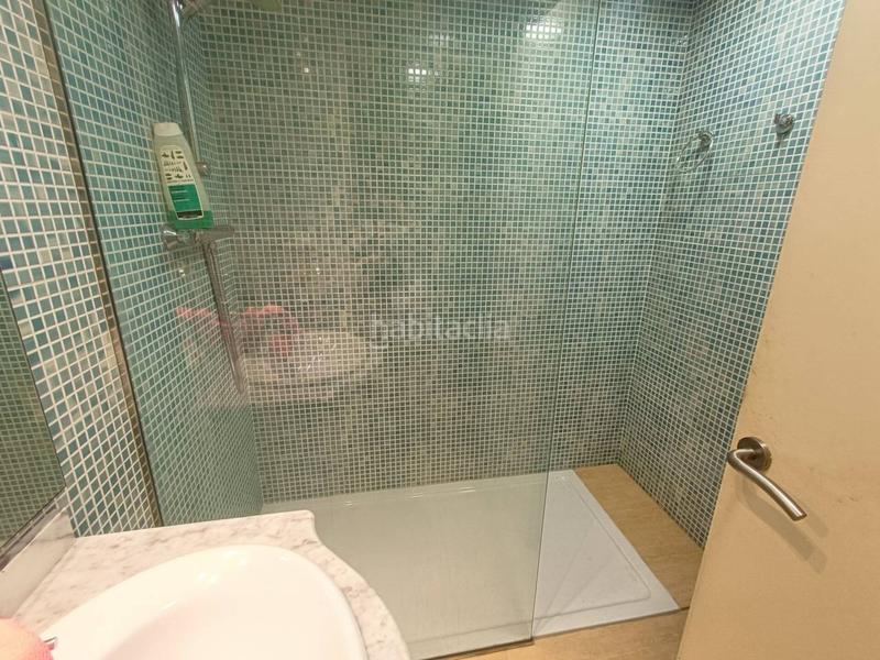 Foto 8ac8134f-9714-4806-849a-fc7274a76b6b. Local comercial venta de local comercial en Centre Santa Coloma de Gramenet