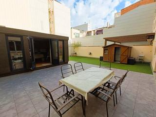 Pis  Sant isidre. Piso con terraza en centro de badalona