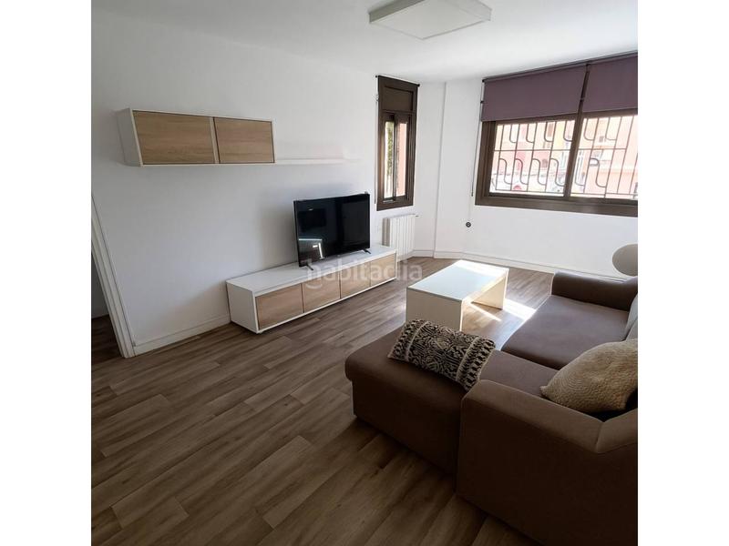 Foto 76b5152f-cba6-41c7-ac61-0fcd4ac04c6b. Appartement avec chauffage dans Centre Santa Coloma de Gramenet