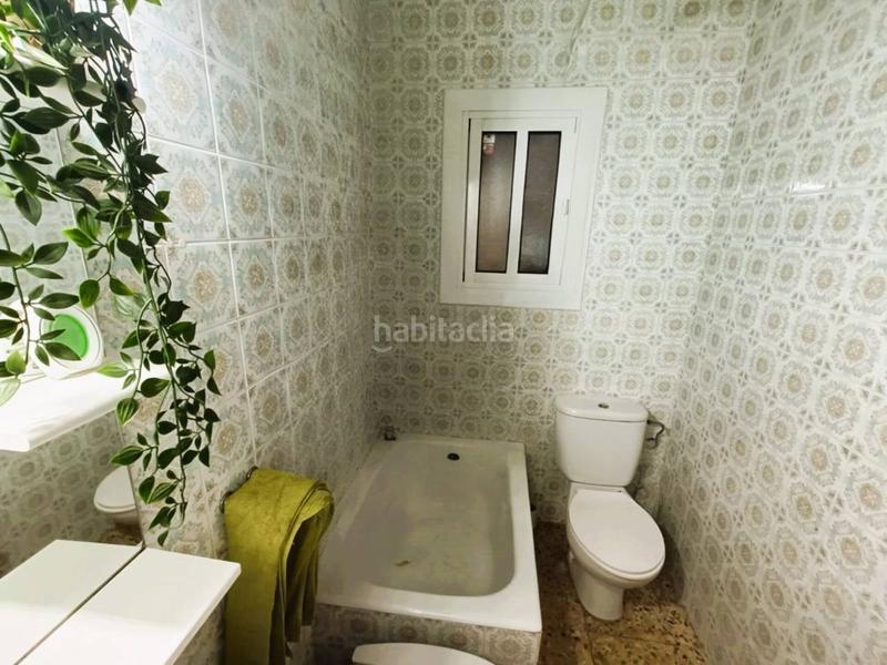 Foto 36b7f2bf-45f8-46bd-8ac3-5a35d13f3294. Appartamento in Centre Santa Coloma de Gramenet