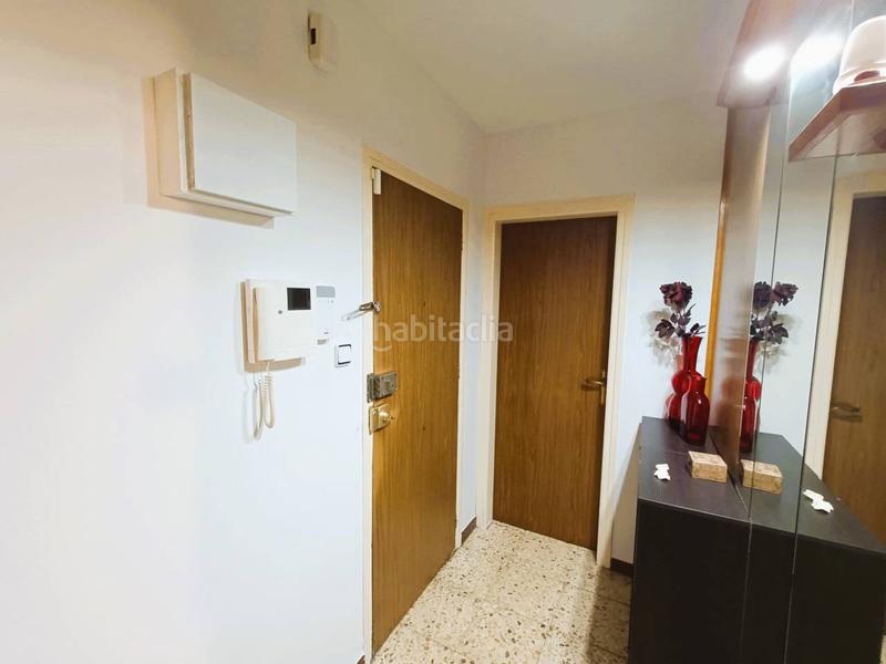 Foto e6fef36b-57ae-4e0c-8275-8f3d19e4bbcf. Appartamento in Centre Santa Coloma de Gramenet