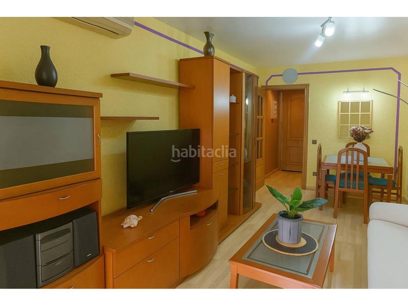 Foto 2d8010a9-bc7b-48c0-94d4-289ffb15bf40. Etagenwohnung in Llatí Santa Coloma de Gramenet