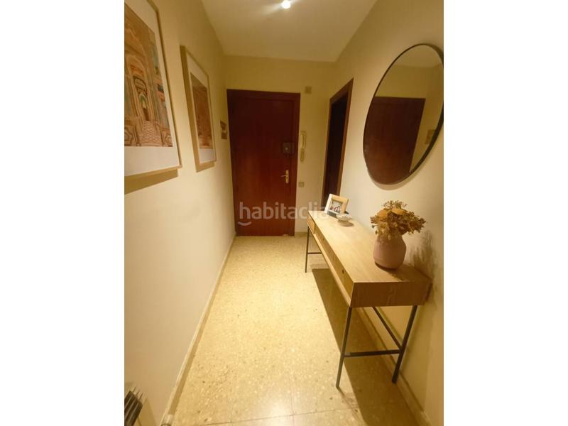 Foto 9e9c2ffa-5b9c-46c2-8f0f-f66567ba187e. Pis a Centre Santa Coloma de Gramenet