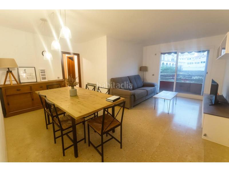 Foto fe20eff8-812e-455a-b5cb-b6888fbceace. Pis a Centre Santa Coloma de Gramenet