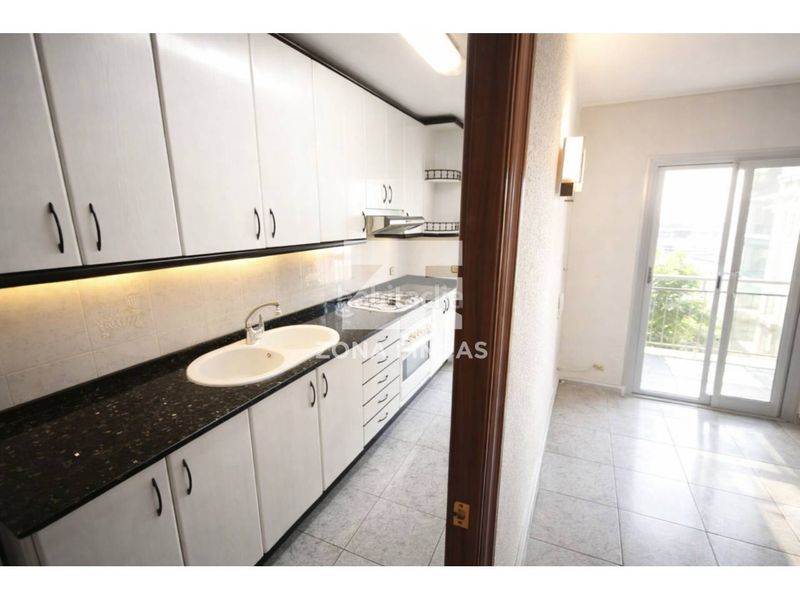 Foto 2c21708c-4c6c-45da-b52f-7db5db0aafdb. Apartament a Les Oliveres Santa Coloma de Gramenet