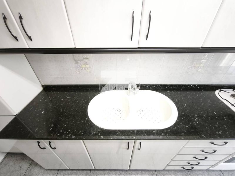 Foto a5ac98cc-d73a-43b3-9628-8555c9987850. Apartament a Les Oliveres Santa Coloma de Gramenet