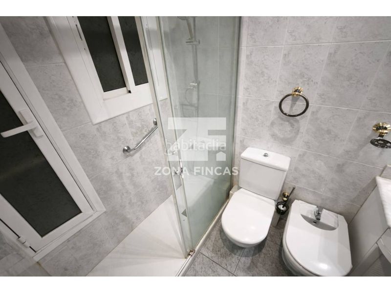 Foto c5d2a11d-add7-4542-a007-d4476d4c767c. Apartament a Les Oliveres Santa Coloma de Gramenet
