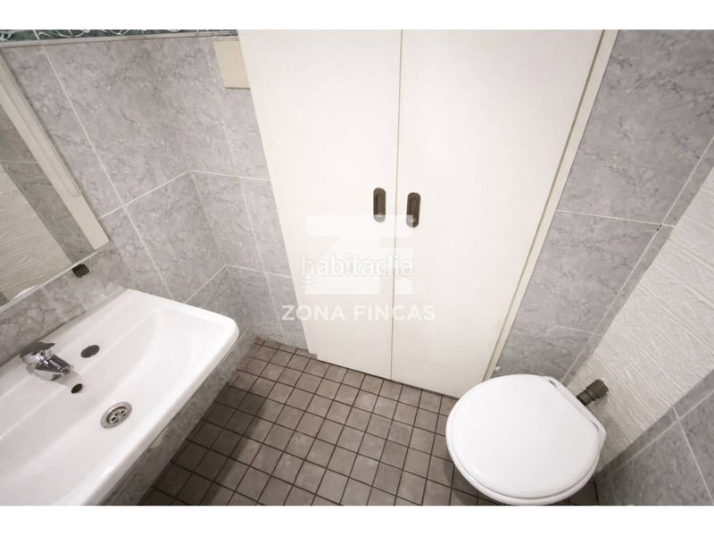 Foto 388e3292-ca4d-4d6c-b136-79b561397dc2. Casa con riscaldamento in Riu Nord Santa Coloma de Gramenet