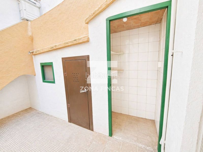 Foto abba9a94-fb57-43a7-bddc-7d9280471f18. Casa con riscaldamento in Riu Nord Santa Coloma de Gramenet