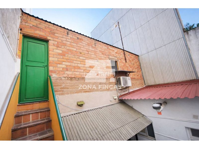 Foto b9217f0b-9b8b-45f0-b19b-9a0e7b352ffc. Casa con riscaldamento in Riu Nord Santa Coloma de Gramenet