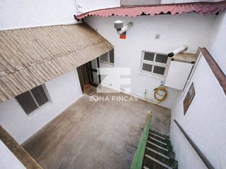 Casa  Calle baró. Casa en venta riu nord. oportunidad que no puedes dejar escapar