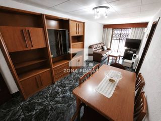 Pis  Calle mare de d�u de montserrat. Piso en venta en centrecan mariner08922