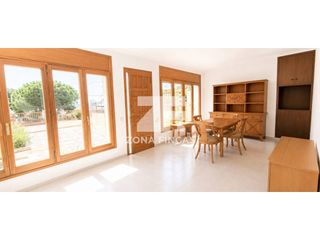 Haus in Calle garcilaso de la vega 1. Vivienda en planta baja con amplios espacios exteriores en garci
