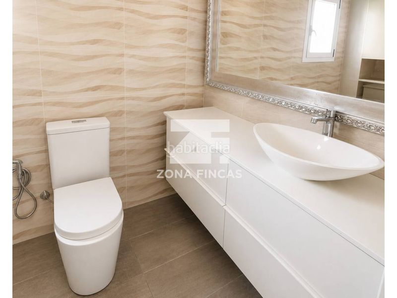 Foto be8693f8-b8d0-4443-9c5c-db16a4d30577. Maison dans calle sardana 10 dans Bufalà Badalona