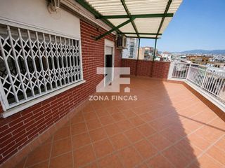 Ático en Calle julia romera yañez 32. Ático con luz, amplitud y una espectacular terraza para disfruta