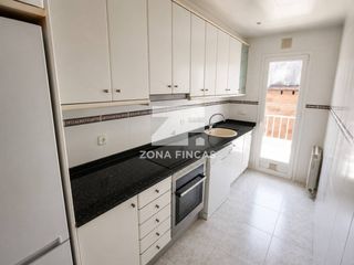 Penthouse in Calle sant josep 40. Ático con espectacular terraza en el corazón de santa coloma de