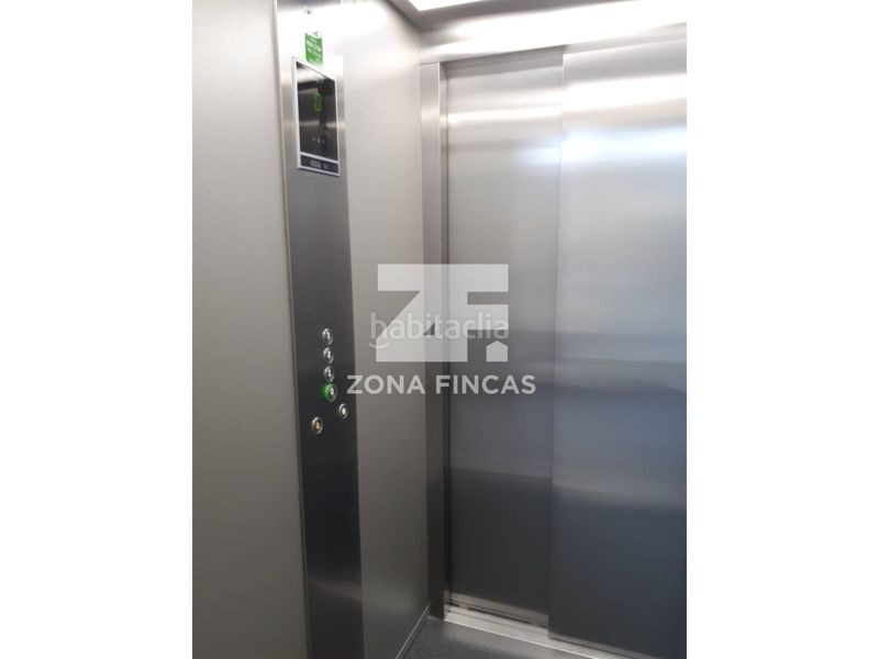 Foto b2c8a712-e2b4-4e37-9f65-b04e115f1e4c. Pis a calle estrella 10 a Sistrells Badalona