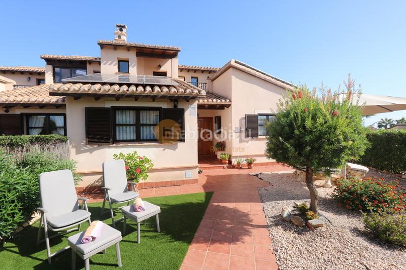 Foto 24cff05c-46bc-4f1a-a56a-b529c019ba35. Maison jumelée dans avenida bélgica 26 dans Hacienda del Álamo Golf Fuente Álamo de Murcia