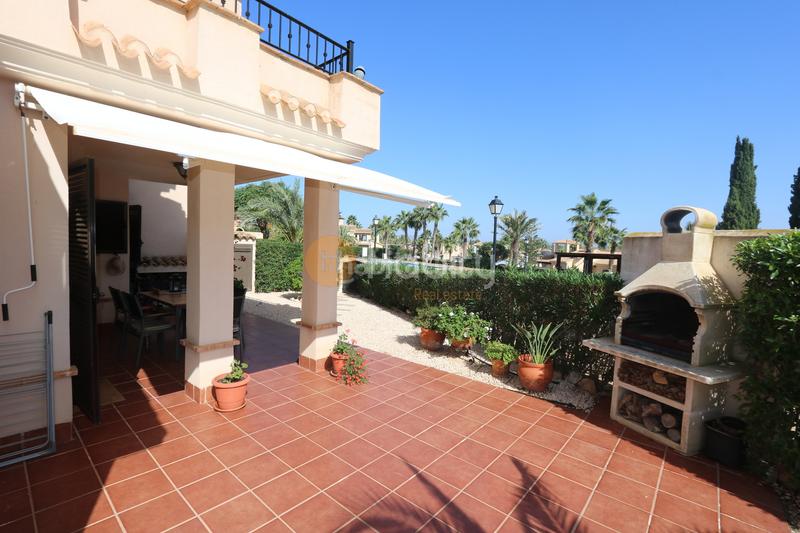 Foto 6c38b4f1-3f88-406e-b512-682a85f85055. Maison jumelée dans avenida bélgica 26 dans Hacienda del Álamo Golf Fuente Álamo de Murcia